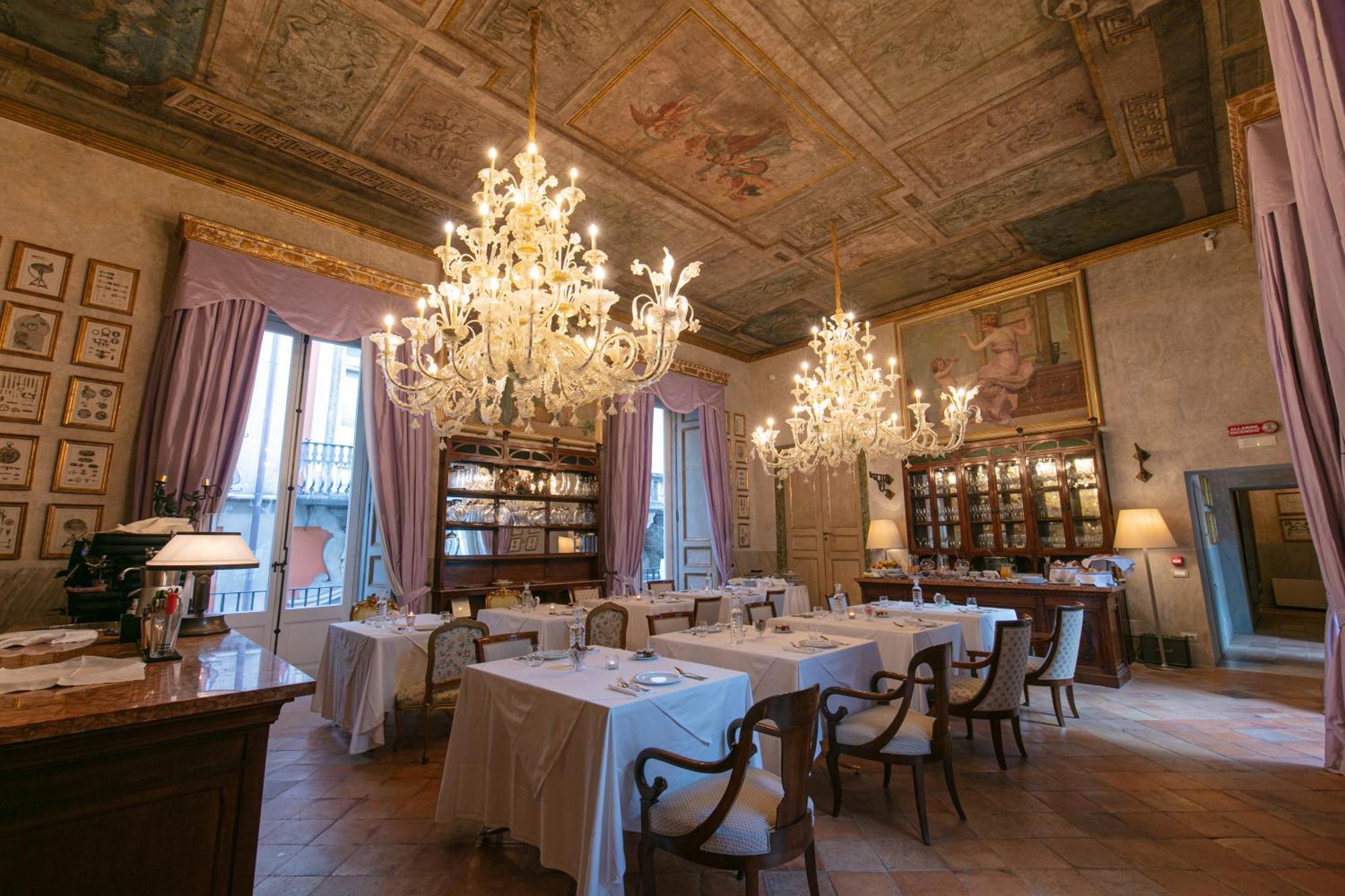 Palazzo Doria Napoli Hotel Exterior photo